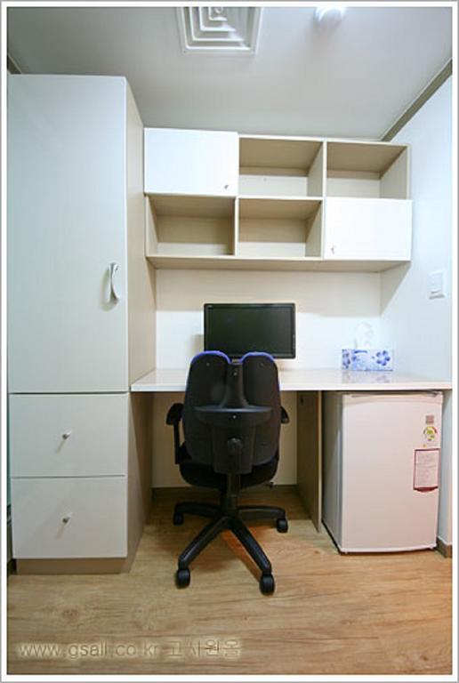 Noble Apgujeong Rodeo 2*